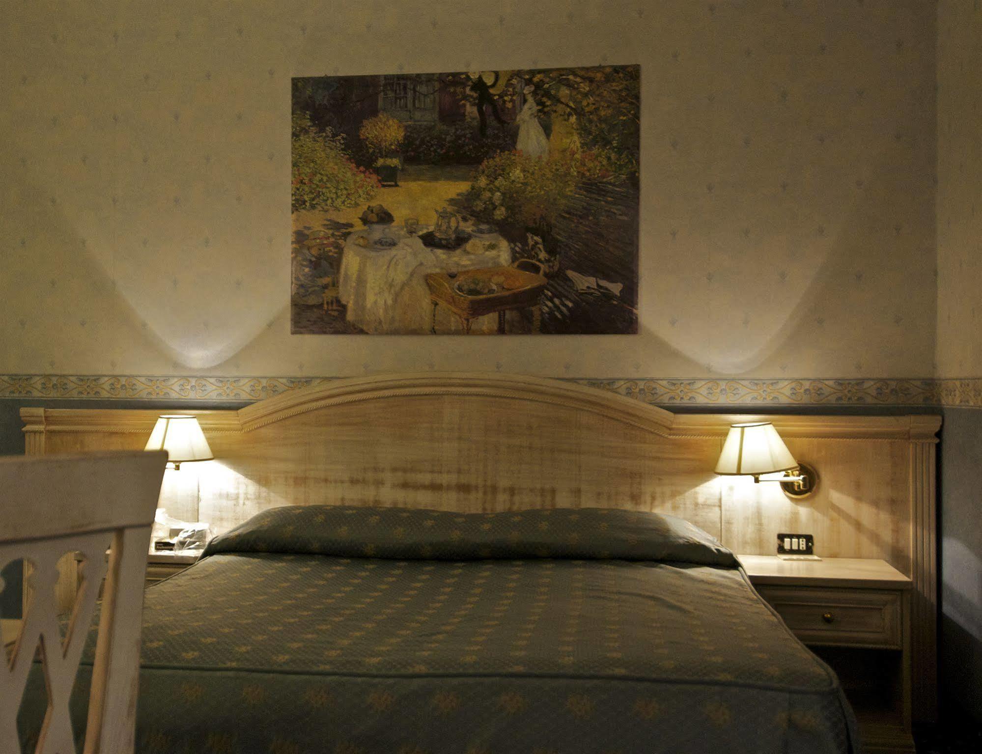 Bed and Breakfast Piccolo Imperiale Roma Exterior foto